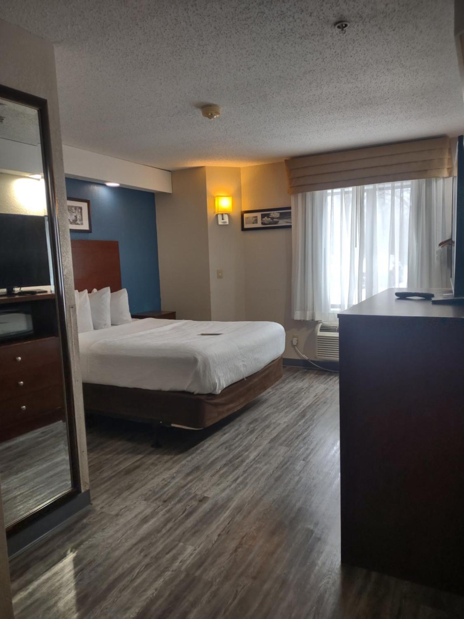 Baymont By Wyndham Flat Rock Otel Dış mekan fotoğraf